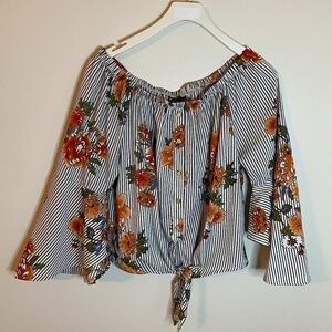 New Glory Blouse Size Medium